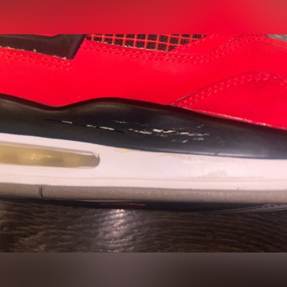 Jordan Retro 4 Toro Size 11 - Picture 8 of 9
